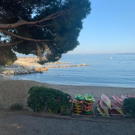 Διαμέρισμα Bord De Mer Cote D Azur La Garonnette-Plage